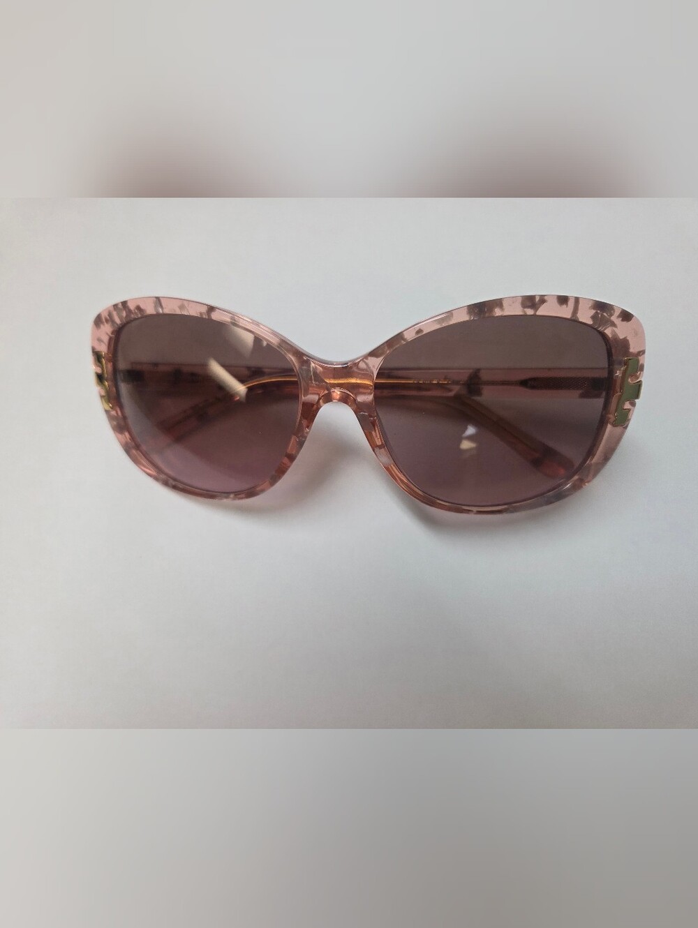 Tory Burch Stylish Pink Tortoiseshell Cat-Eye Sunglasses - Women New Without Tag